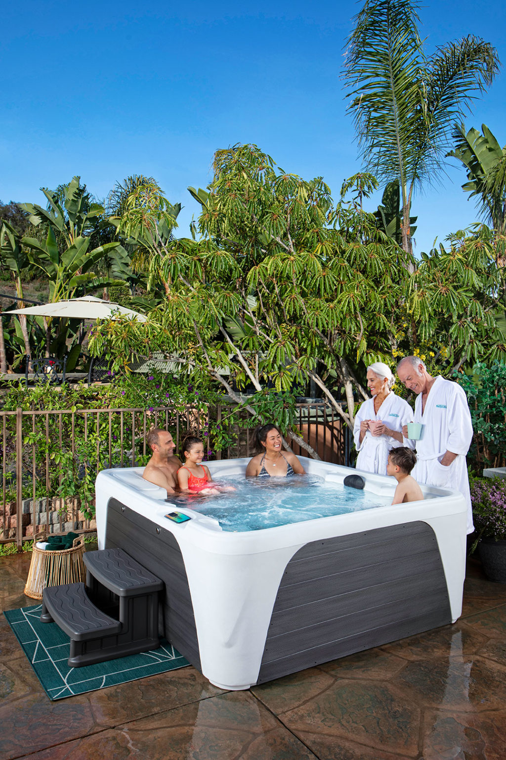 Entice® Premier Fantasy Spas Fantasy Spas